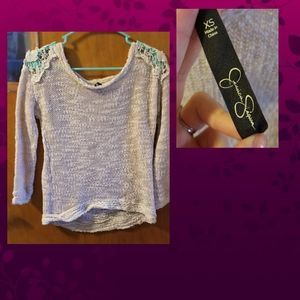 Jessica Simpson sweater